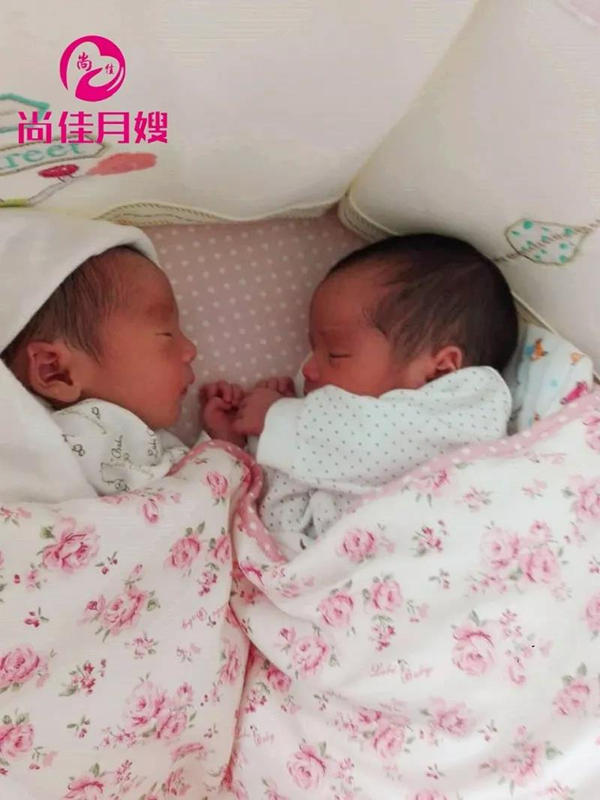 尚佳專業(yè)月嫂丨科普丨寶寶一天放N個(gè)屁，是腸胃不好？