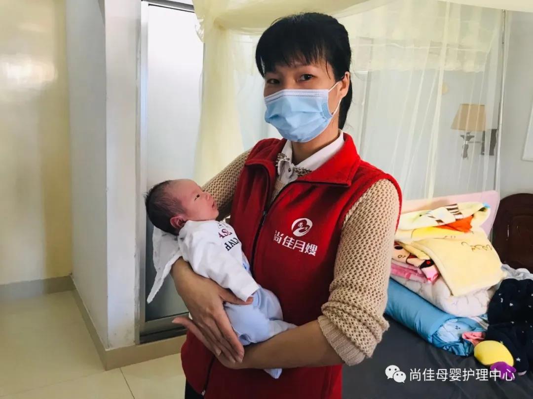 尚佳專業(yè)月嫂丨預(yù)防丨乳腺炎，怎么辦？